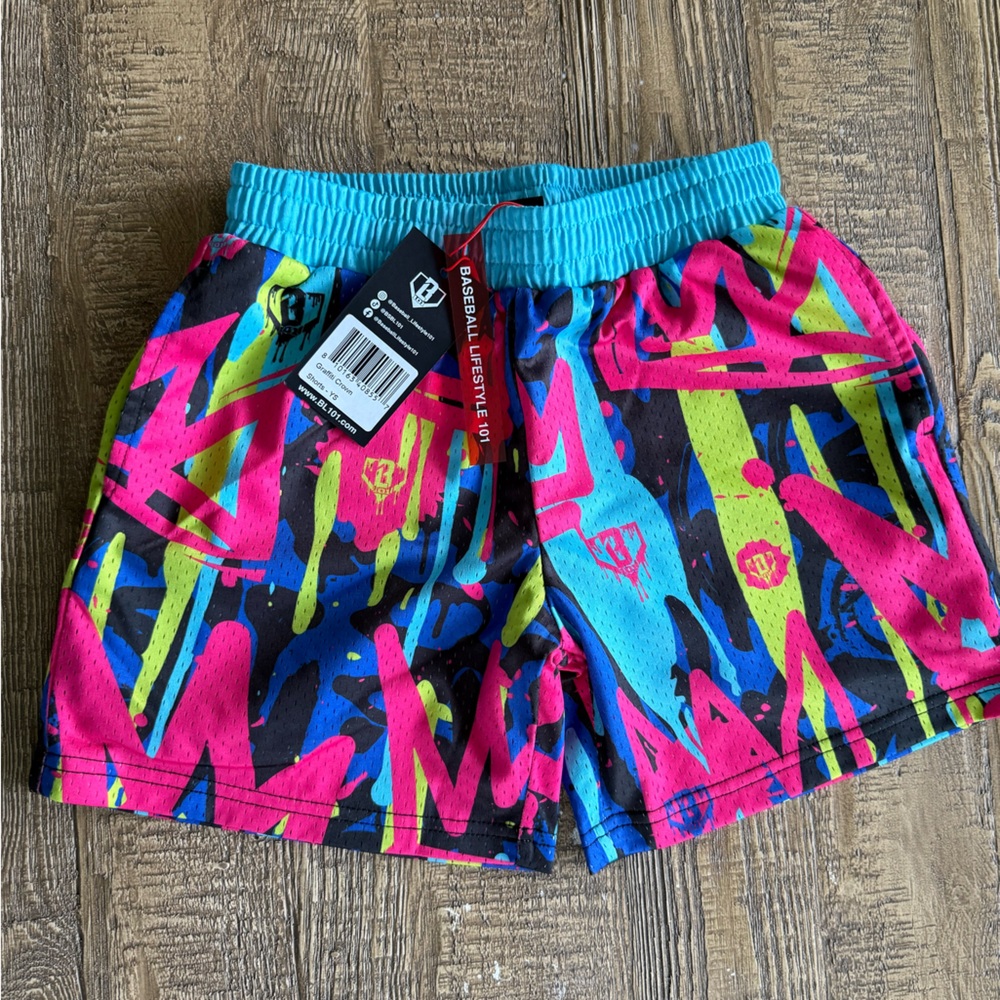 Baseball Lifestyle 101 Graffiti Crown Shorts - Brand new with tags! Size Small.
